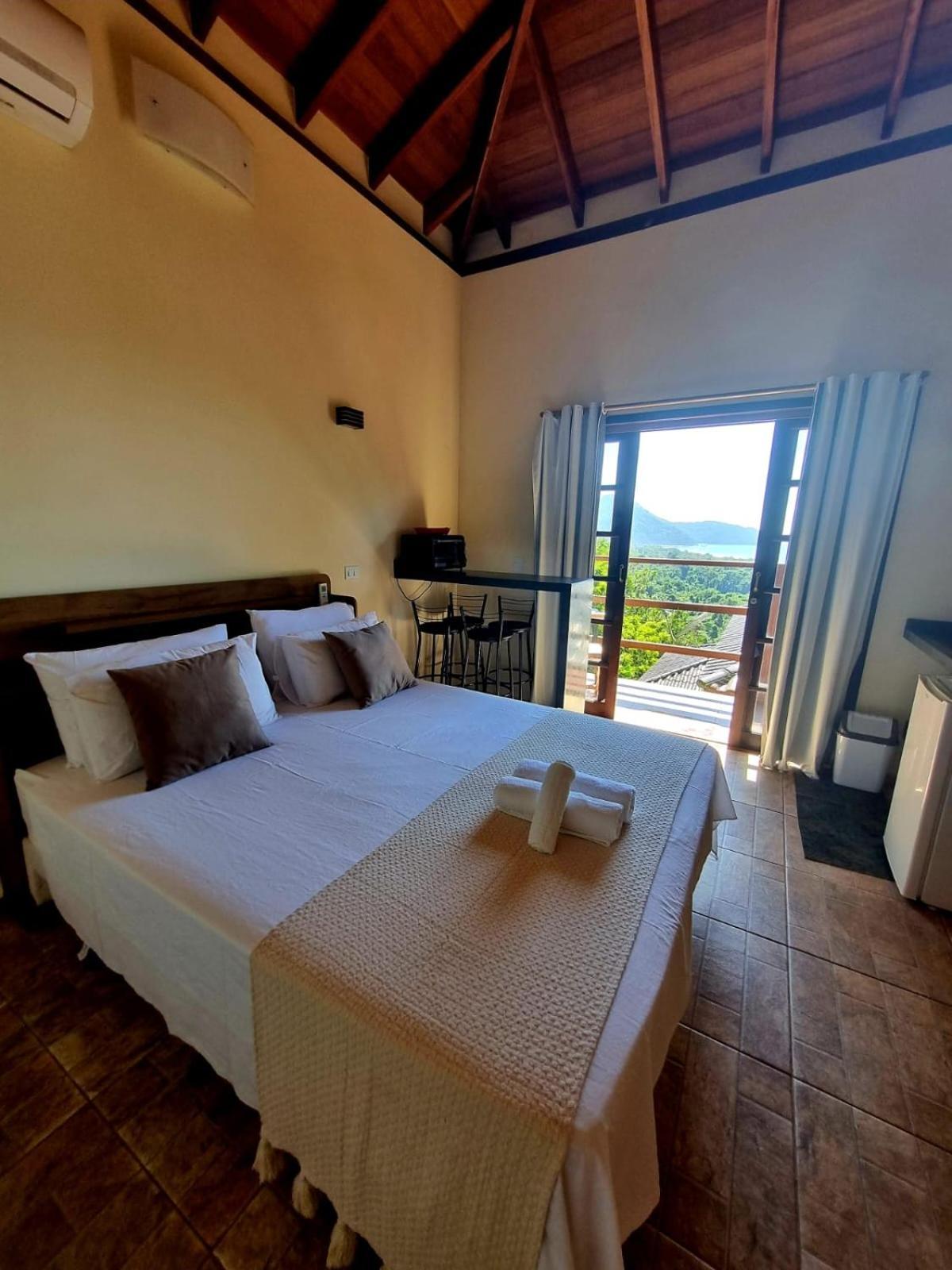 Burung Flats Itamambuca - Hospedagem Com Vista Para O Mar Ubatuba Zewnętrze zdjęcie