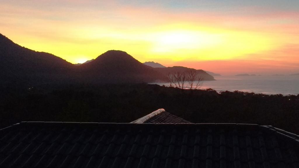 Burung Flats Itamambuca - Hospedagem Com Vista Para O Mar Ubatuba Zewnętrze zdjęcie